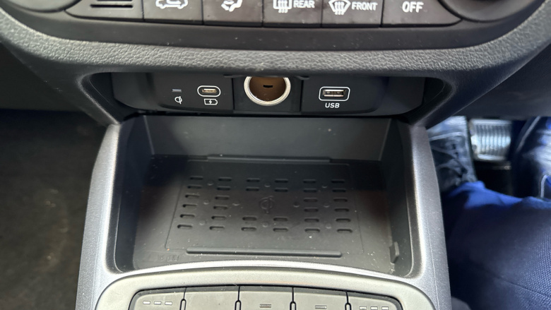 Hyundai i10 1.2 [79] Premium 5dr Auto [Nav] Petrol Hatchback